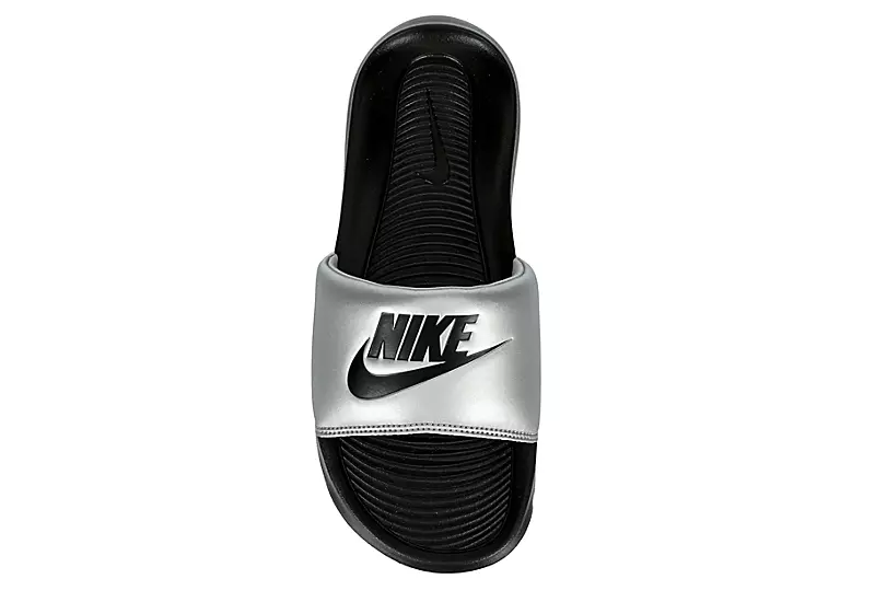 Nike Womens Victori One Slide Sandal - Silver 6 Nike Womens Victori One Slide Sandal - Silver - Image 6