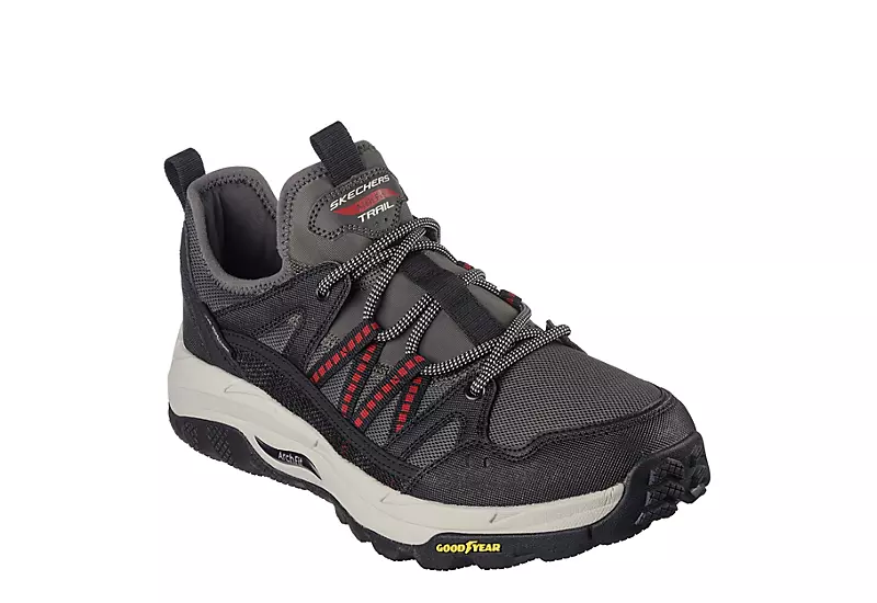 Skechers Mens Arch Fit Skip Tracer - Black 1 Skechers Mens Arch Fit Skip Tracer - Black